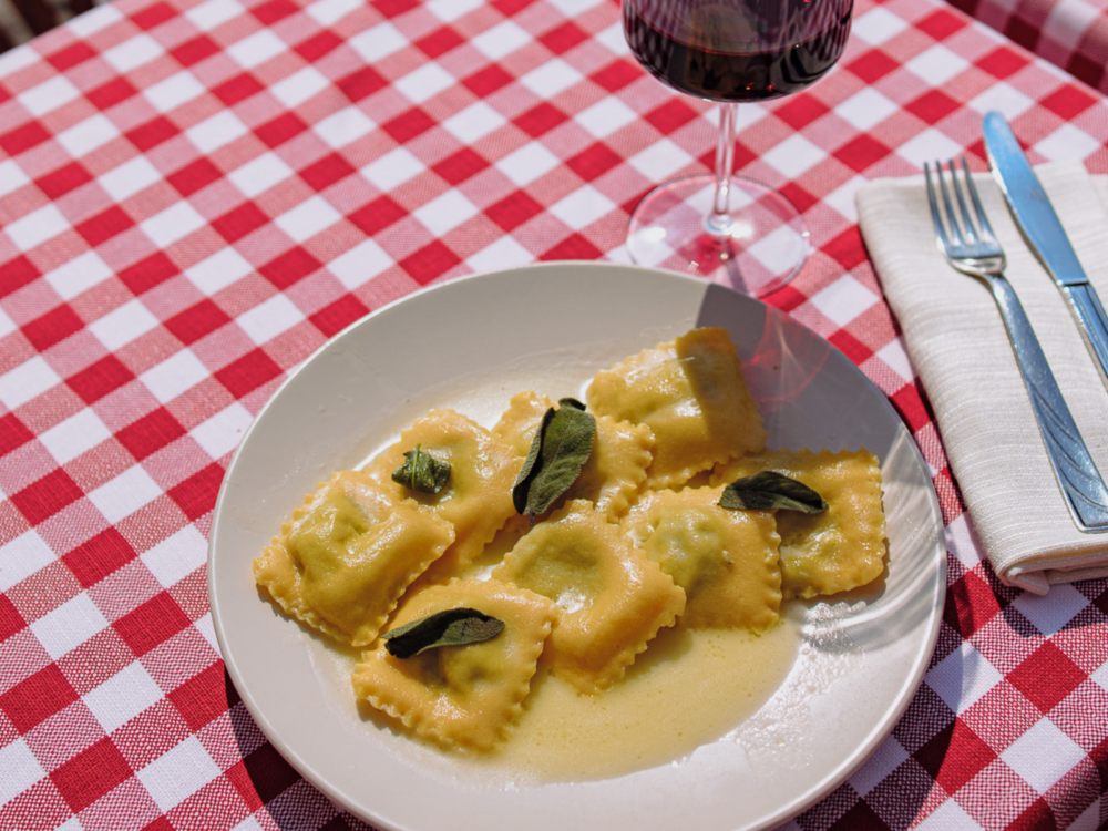 ravioli cooking class in rome italy
